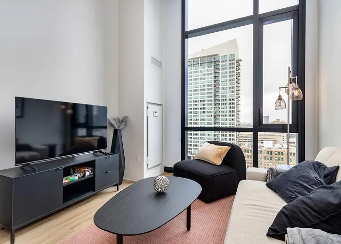 South Loop Rooftop With In And Out Parking 3 * Chicago