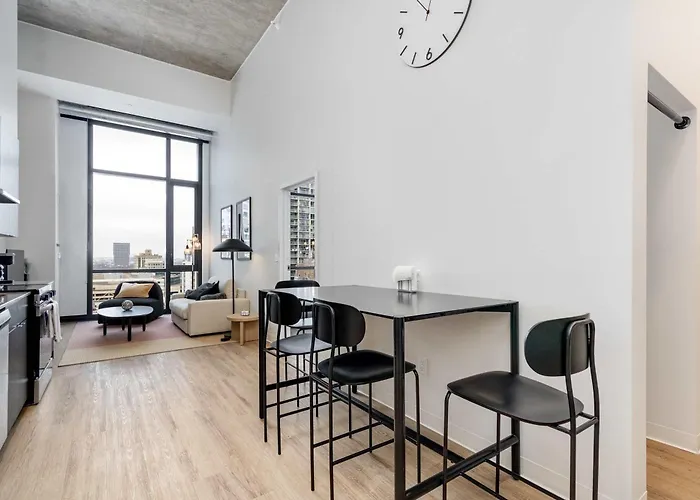 Appartement South Loop Rooftop With In And Out Parking 3 *
