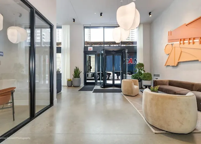 South Loop Rooftop With In And Out Parking 3 Appartement *