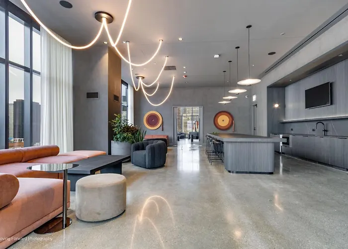 South Loop Rooftop With In And Out Parking 3 * Chicago